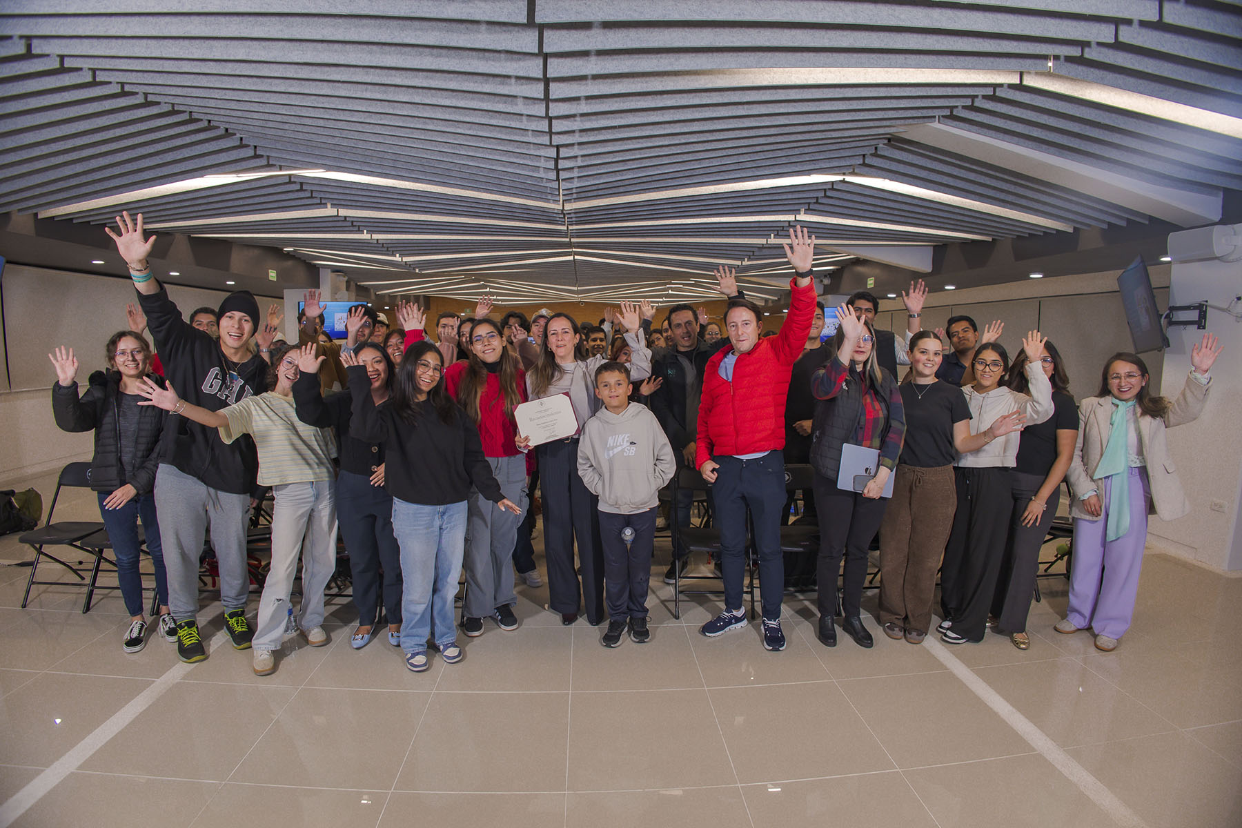 8 / 8 - Séptima Edición de la Charla: Café con un Empresario 8 / 8 - Séptima Edición de la Charla: Café con un Empresario