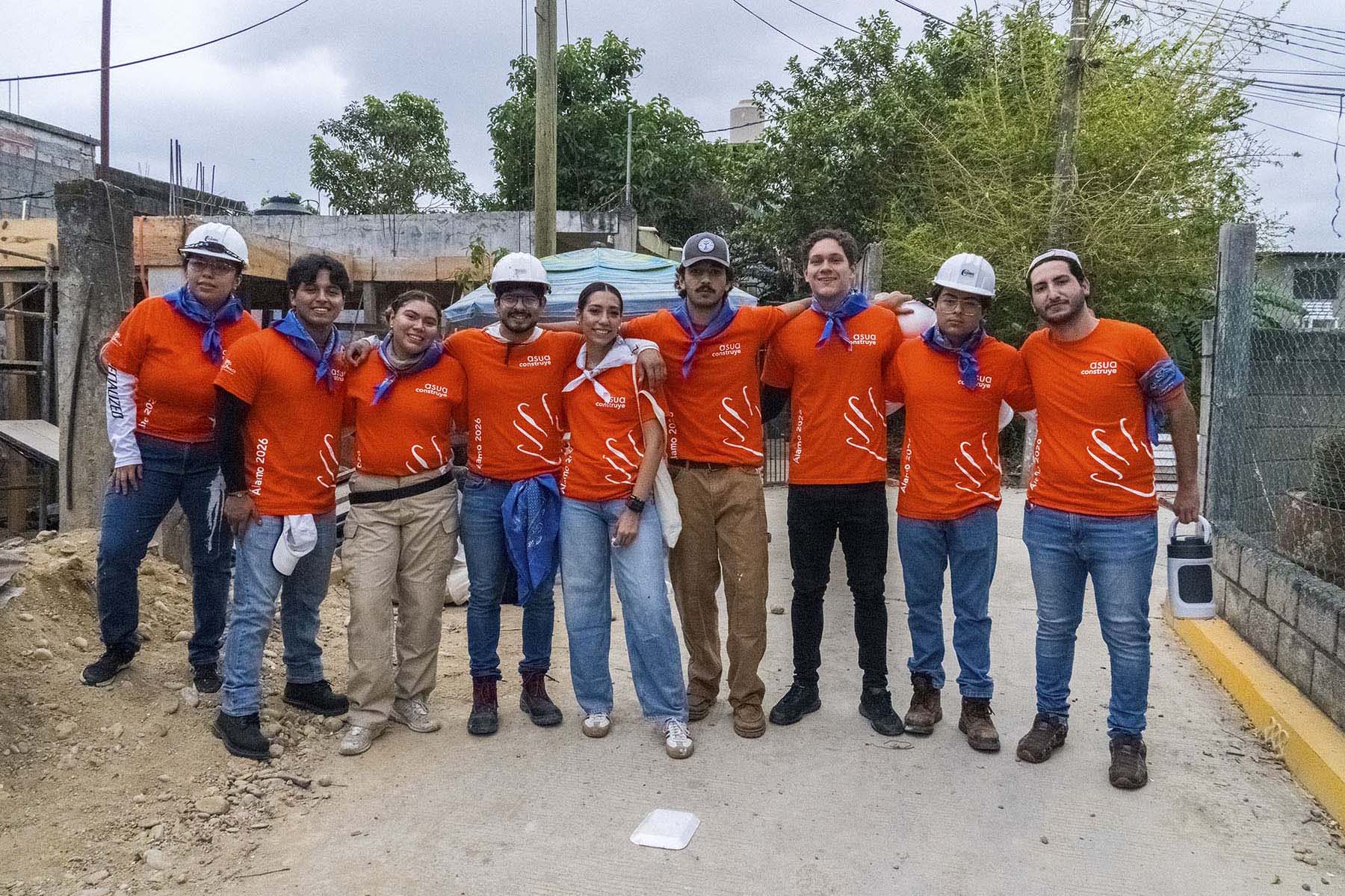 20 / 60 - La Comunidad Anáhuac Veracruz Une Fuerzas para Levantar Hogares y Esperanza 20 / 60 - La Comunidad Anáhuac Veracruz Une Fuerzas para Levantar Hogares y Esperanza