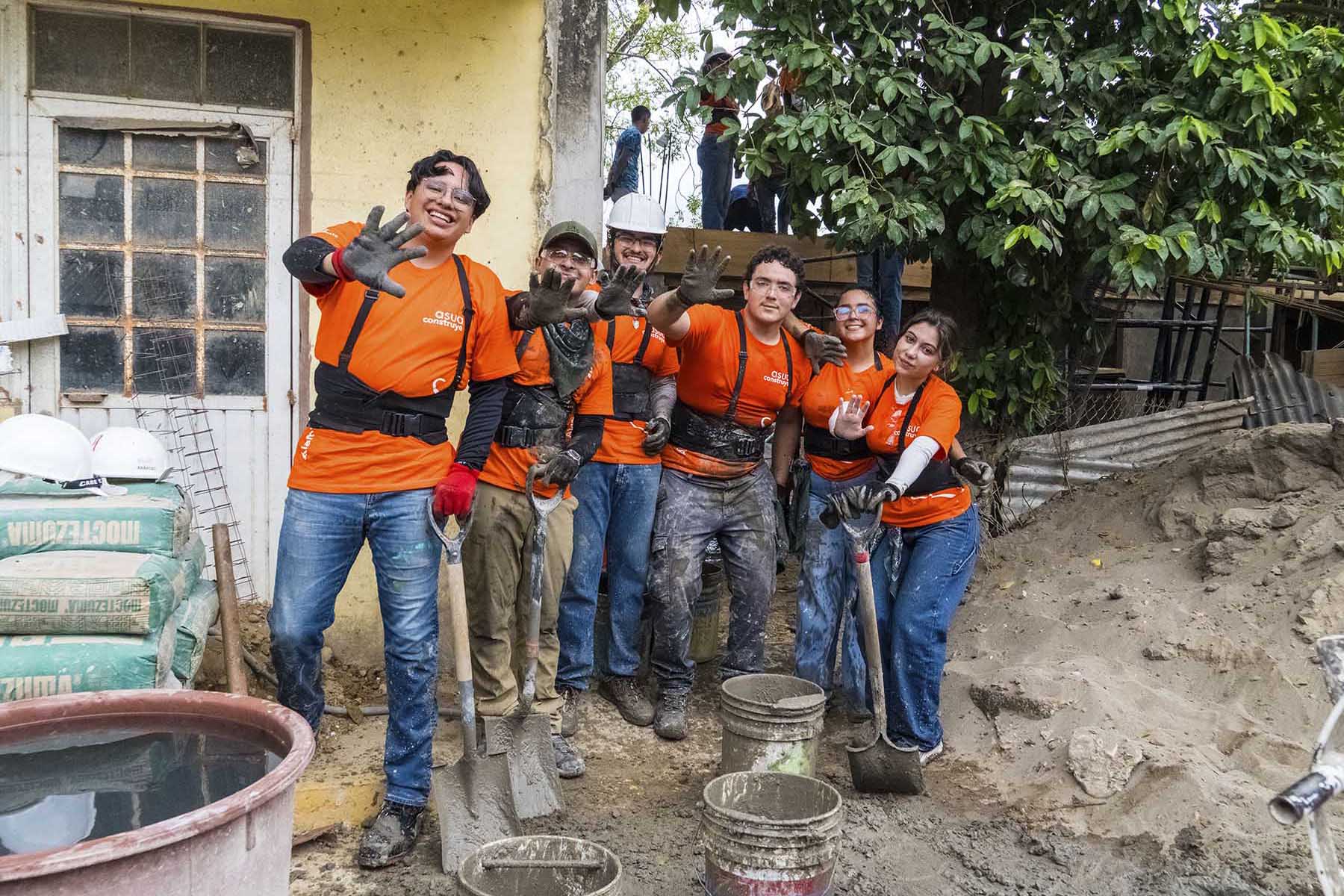 26 / 60 - La Comunidad Anáhuac Veracruz Une Fuerzas para Levantar Hogares y Esperanza 26 / 60 - La Comunidad Anáhuac Veracruz Une Fuerzas para Levantar Hogares y Esperanza