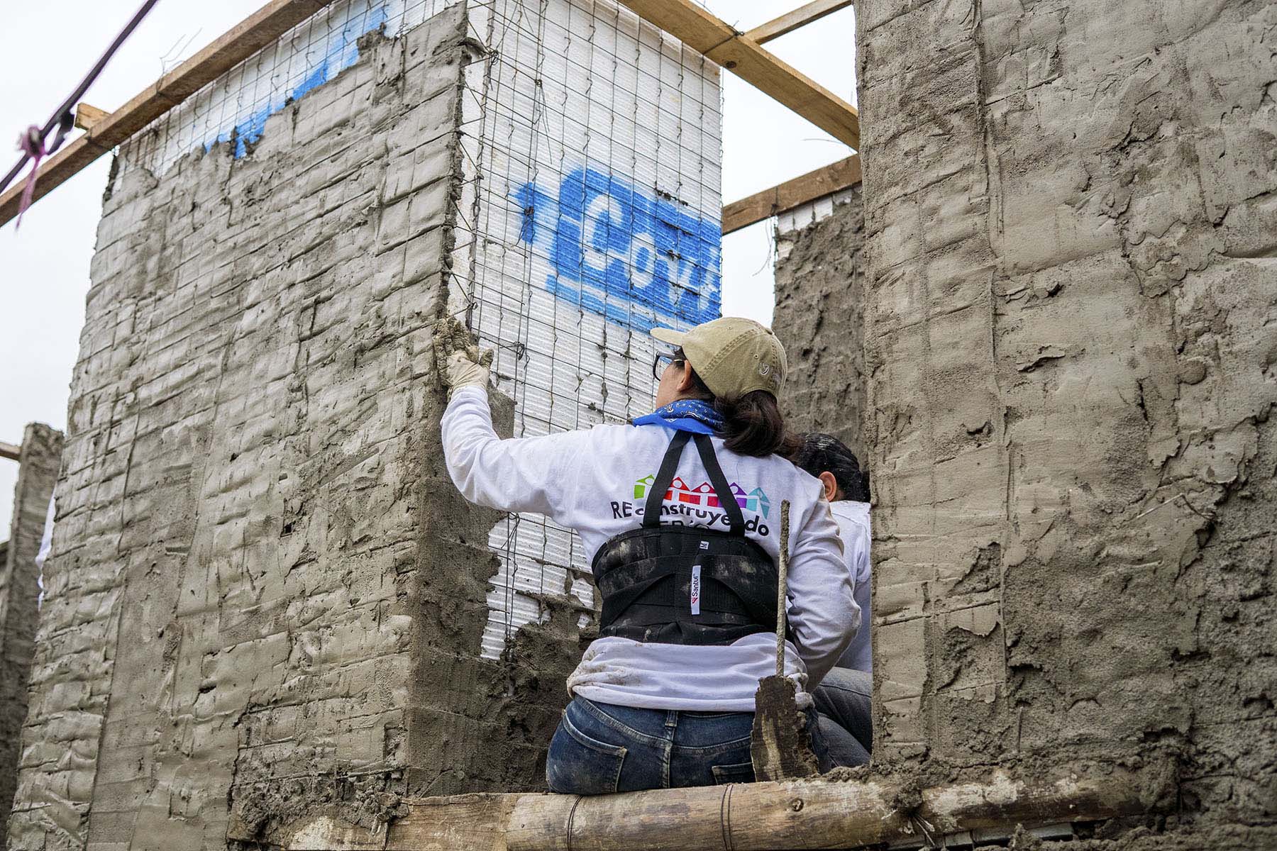 15 / 60 - La Comunidad Anáhuac Veracruz Une Fuerzas para Levantar Hogares y Esperanza 15 / 60 - La Comunidad Anáhuac Veracruz Une Fuerzas para Levantar Hogares y Esperanza