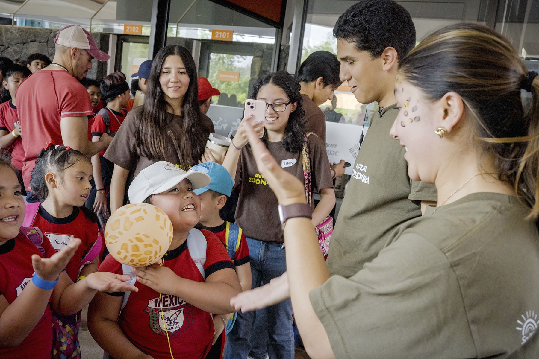 35 / 36 - La Comunidad Anáhuac Veracruz y Soñar Despierto Transforman el Día del Niño 35 / 36 - La Comunidad Anáhuac Veracruz y Soñar Despierto Transforman el Día del Niño