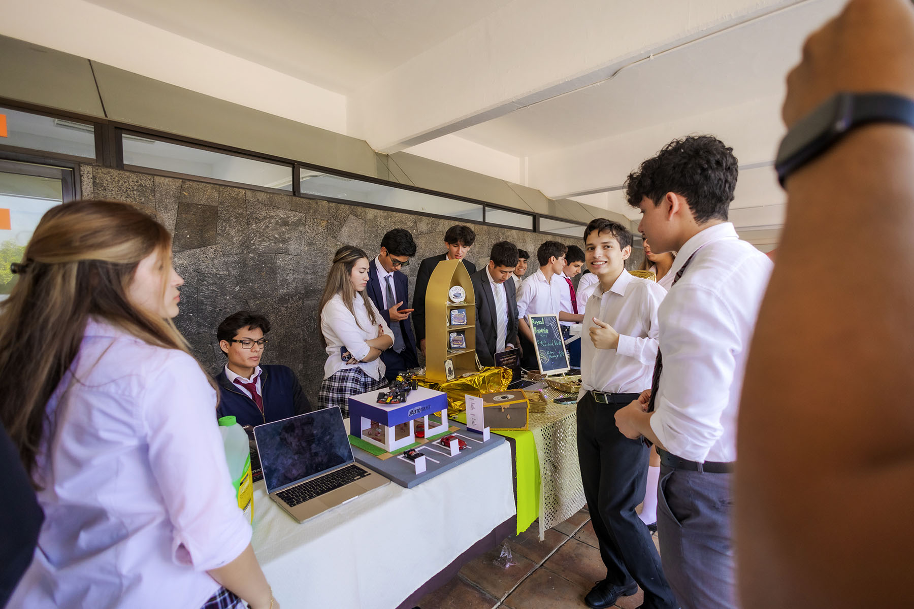 5 / 16 - Innovación y Liderazgo: Feria de Emprendedores Business WorkshopII 5 / 16 - Innovación y Liderazgo: Feria de Emprendedores Business WorkshopII
