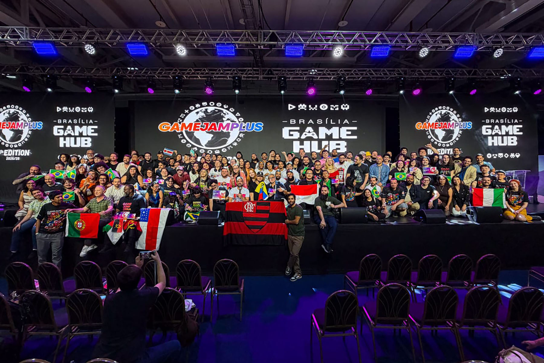 5 / 7 - Alumnos Representan a México en la Game Jam Plus 2026 5 / 7 - Alumnos Representan a México en la Game Jam Plus 2026