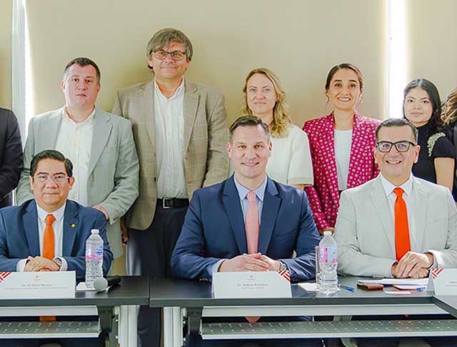 Firma de Convenio con Kauno Kolegija Lituania