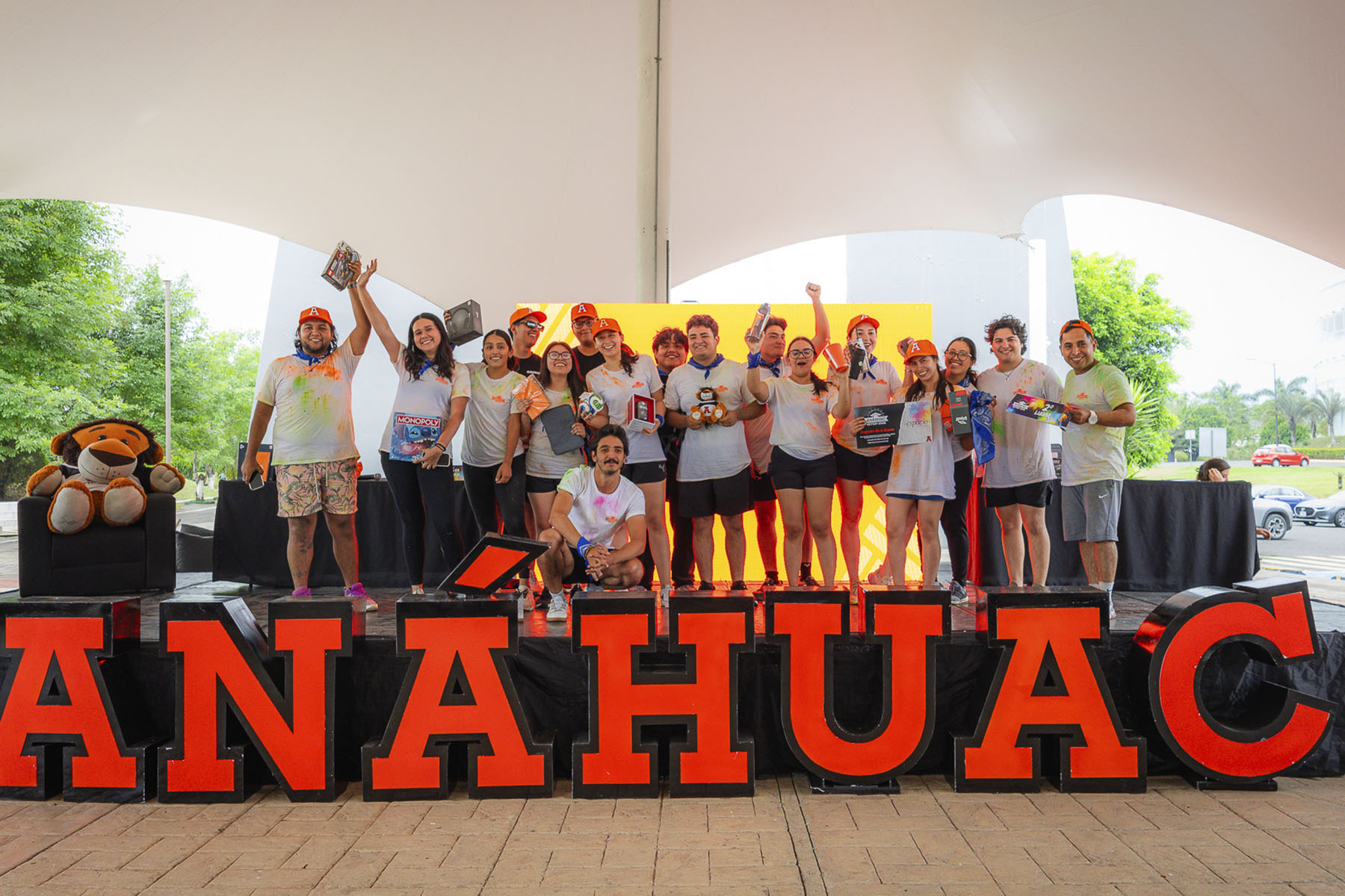 101 / 110 - Anáhuac 4ever 101 / 110 - Anáhuac 4ever