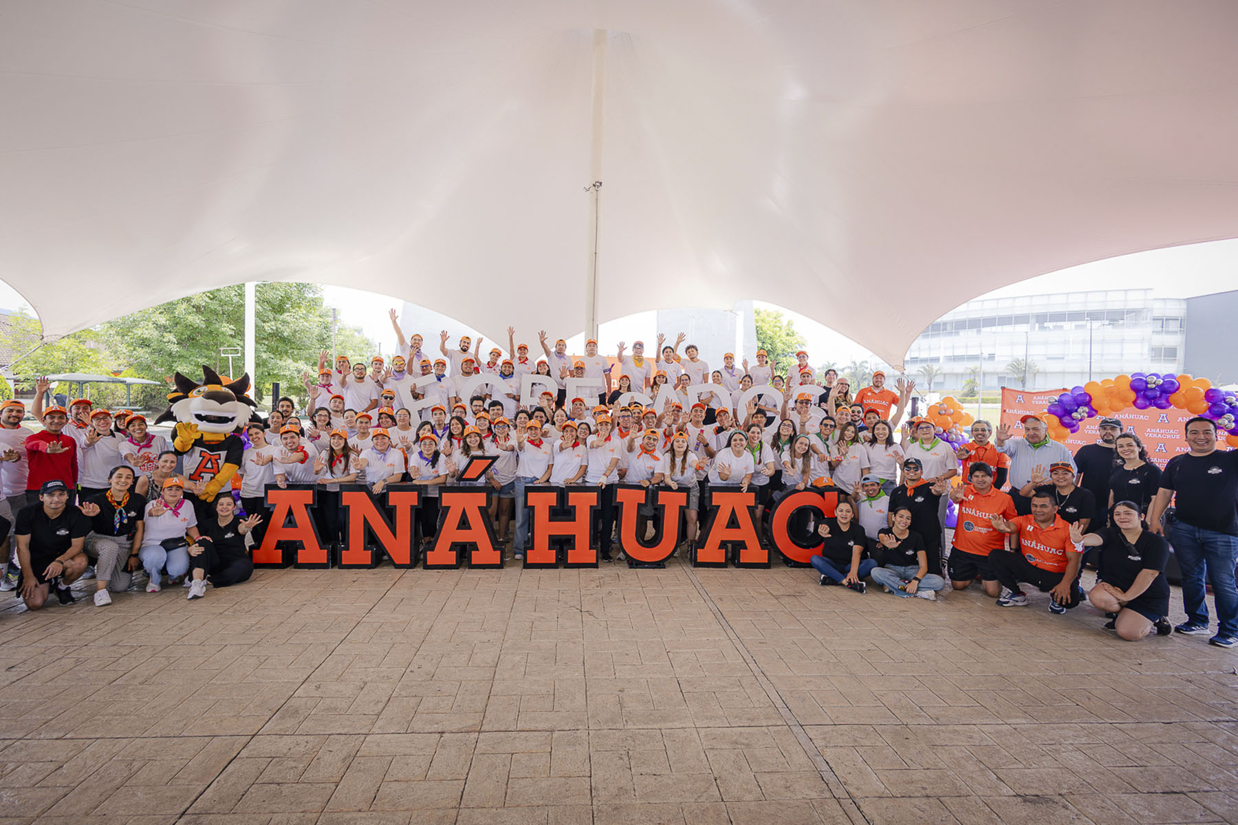 15 / 110 - Anáhuac 4ever 15 / 110 - Anáhuac 4ever