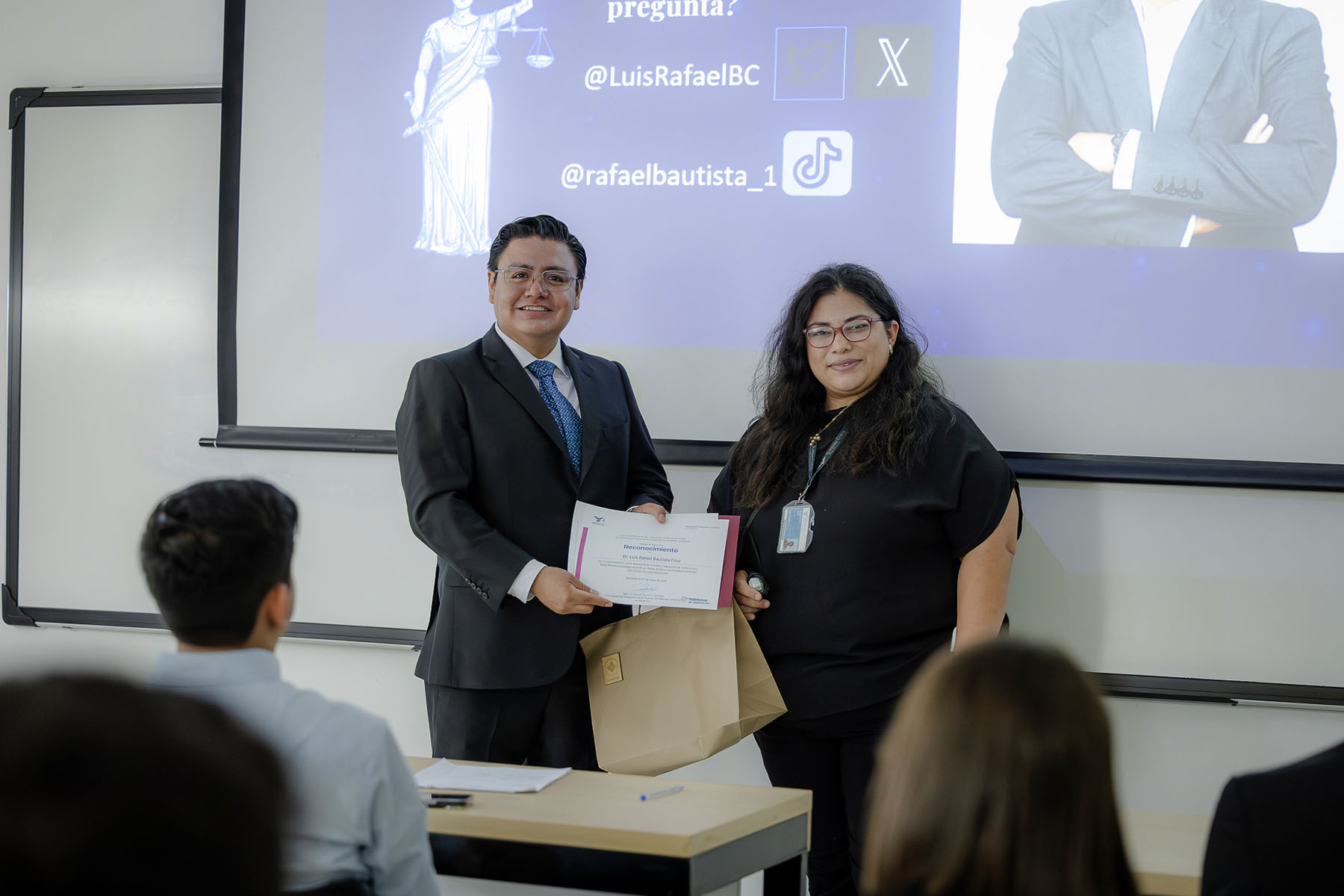 1 / 6 - Tercer Semana Jurídica Anáhuac 2026 1 / 6 - Tercer Semana Jurídica Anáhuac 2026