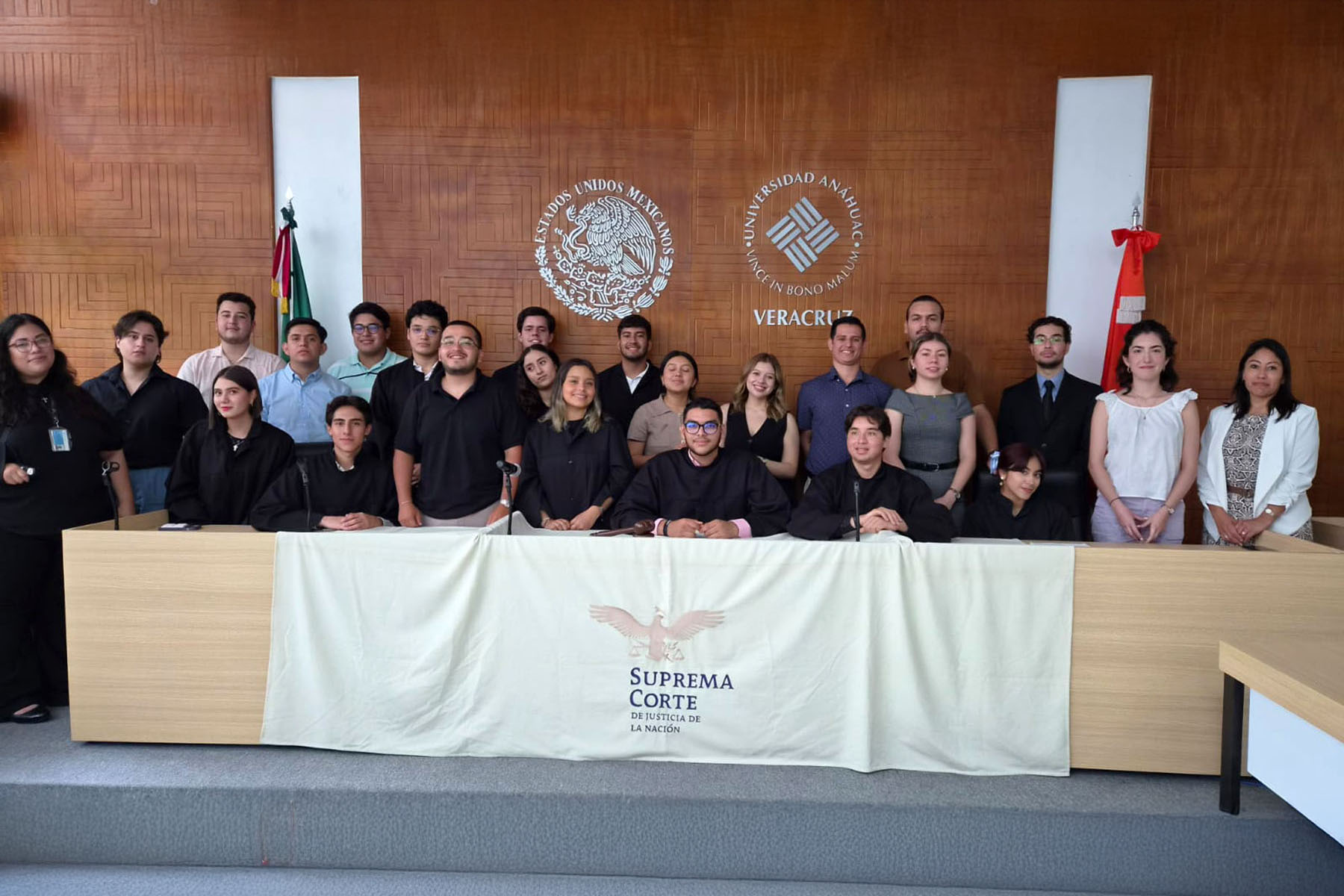 4 / 6 - Tercer Semana Jurídica Anáhuac 2026 4 / 6 - Tercer Semana Jurídica Anáhuac 2026