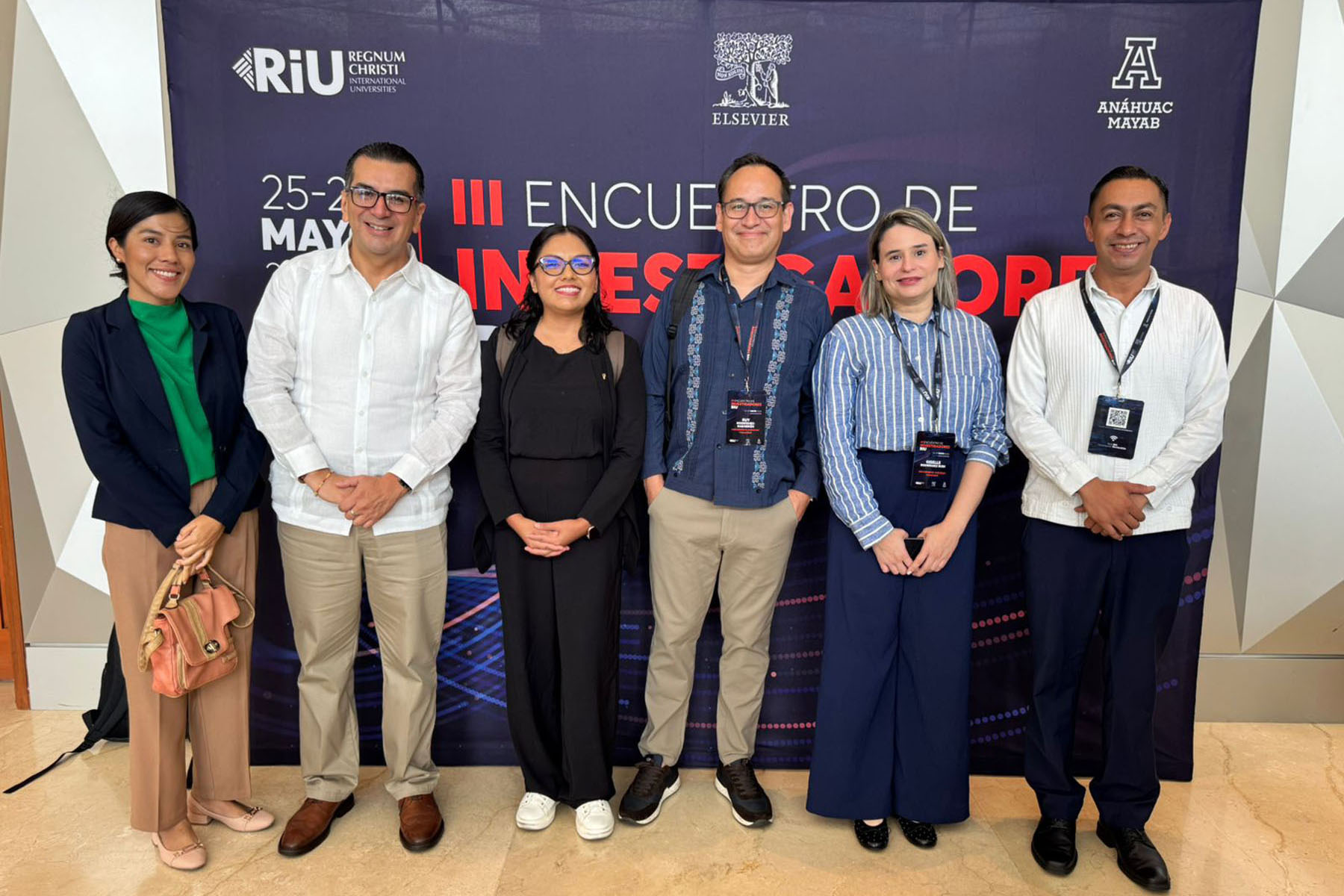 4 / 7 - III Encuentro de Investigadores de la RIU 4 / 7 - III Encuentro de Investigadores de la RIU