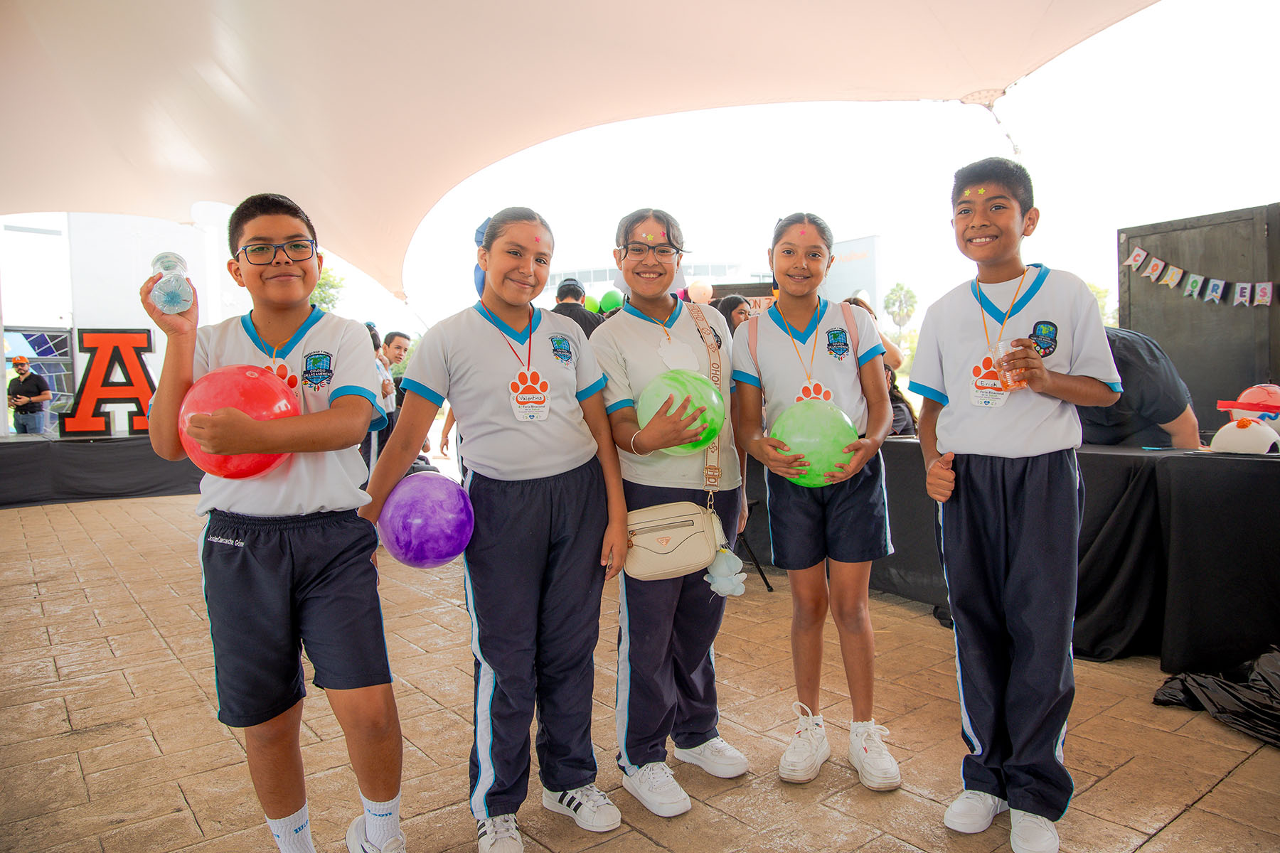 9 / 25 - 4.a Feria Binacional de la Salud: la Escuela de Medicina Impulsa la Promoción de la 9 / 25 - 4.a Feria Binacional de la Salud: la Escuela de Medicina Impulsa la Promoción de la