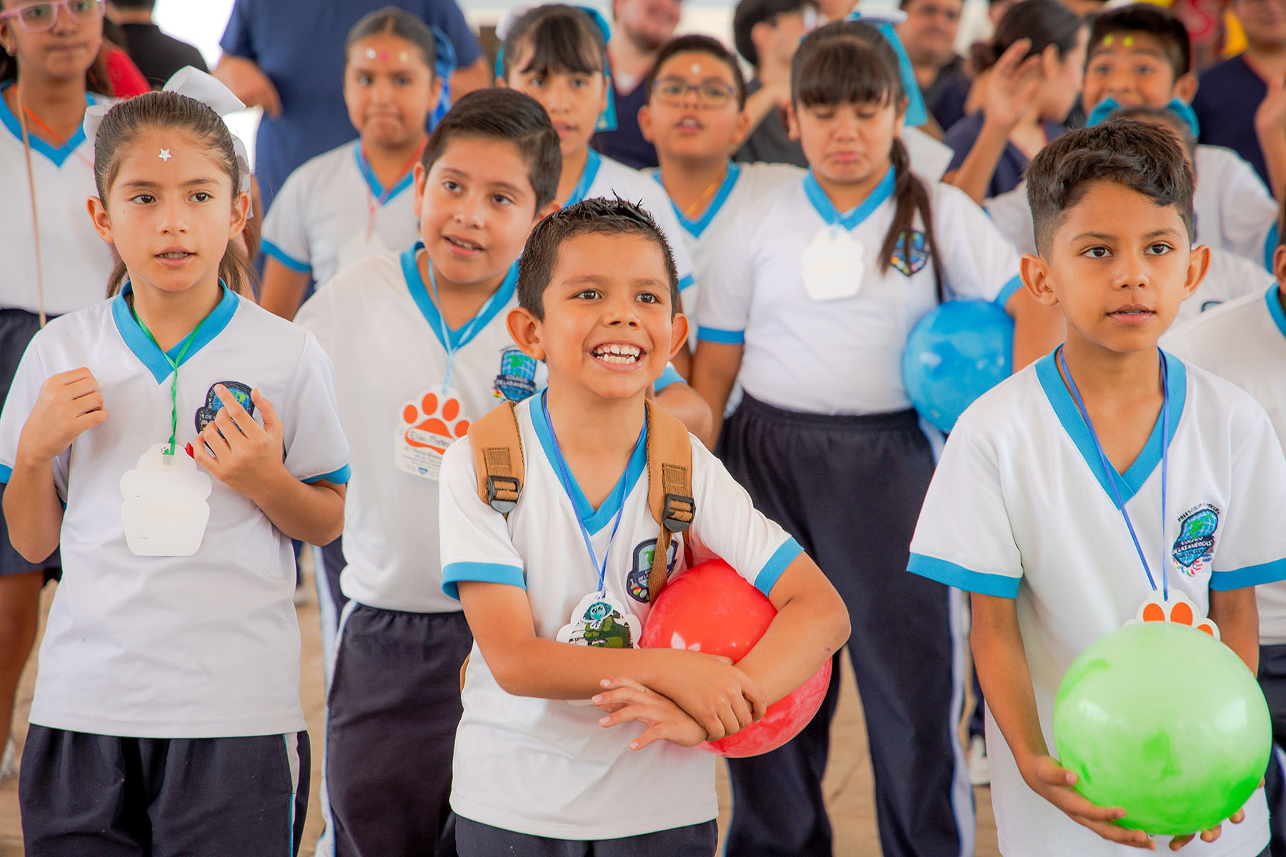 15 / 25 - 4.a Feria Binacional de la Salud: la Escuela de Medicina Impulsa la Promoción de la 15 / 25 - 4.a Feria Binacional de la Salud: la Escuela de Medicina Impulsa la Promoción de la