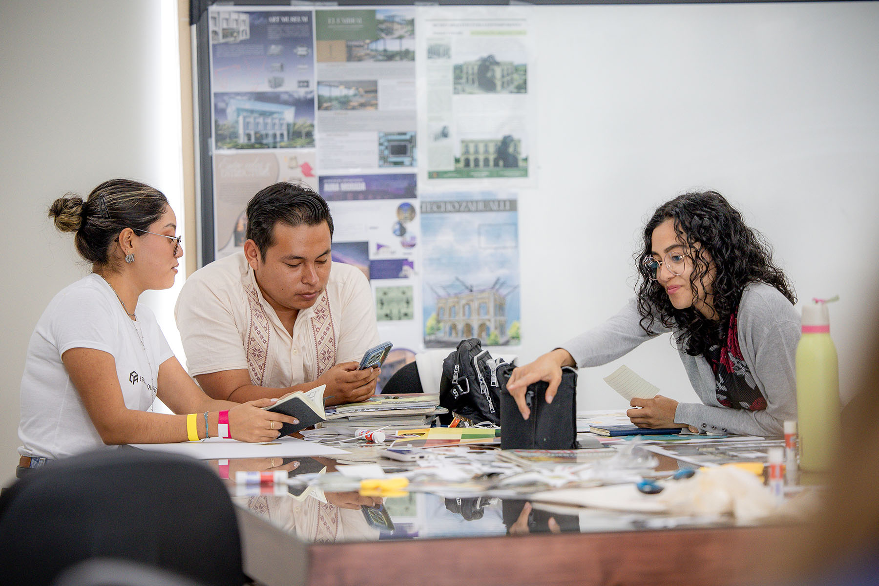 51 / 91 - Arquitectura 360°: Conectando a los Futuros Arquitectos con los Líderes 51 / 91 - Arquitectura 360°: Conectando a los Futuros Arquitectos con los Líderes