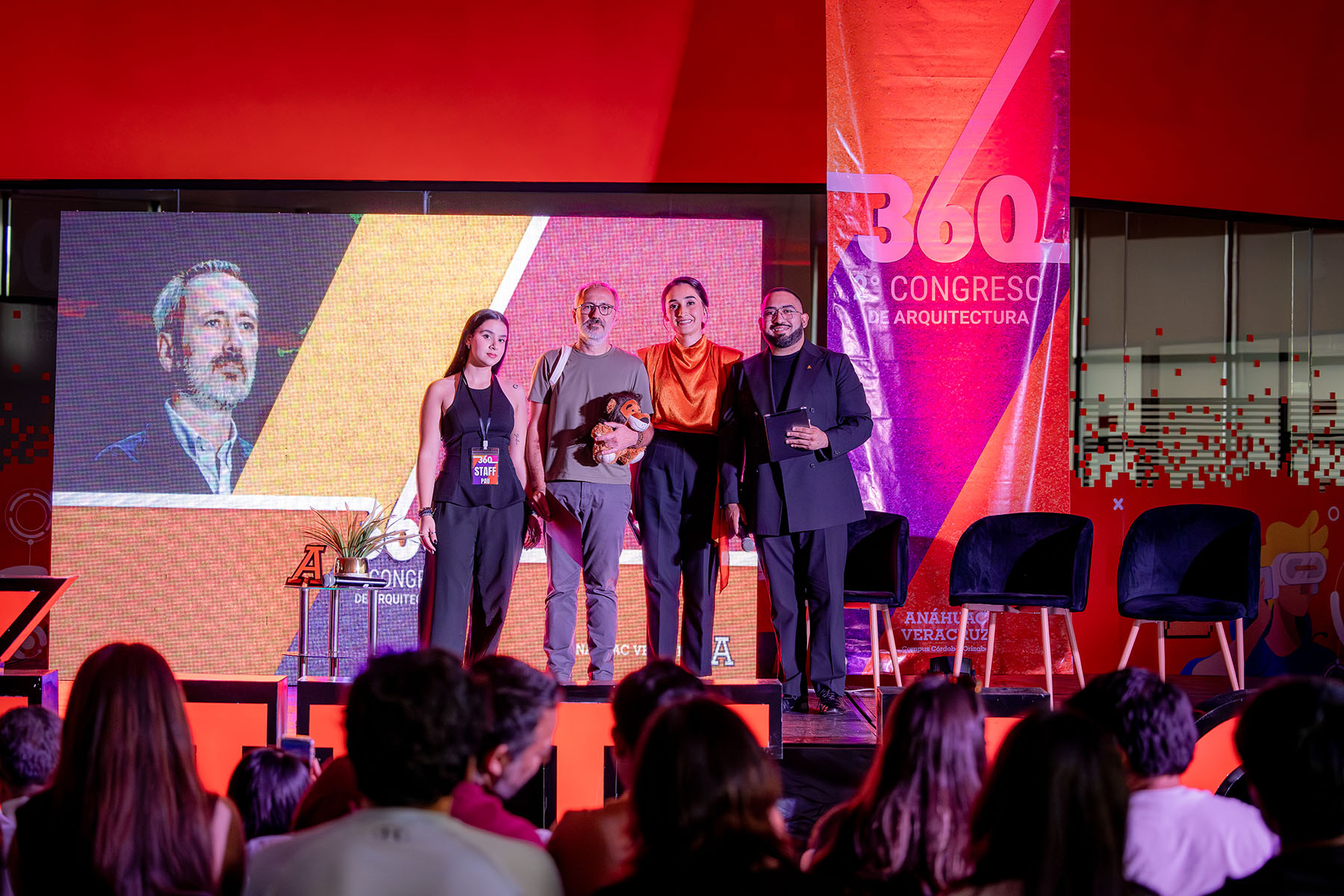 84 / 91 - Arquitectura 360°: Conectando a los Futuros Arquitectos con los Líderes 84 / 91 - Arquitectura 360°: Conectando a los Futuros Arquitectos con los Líderes