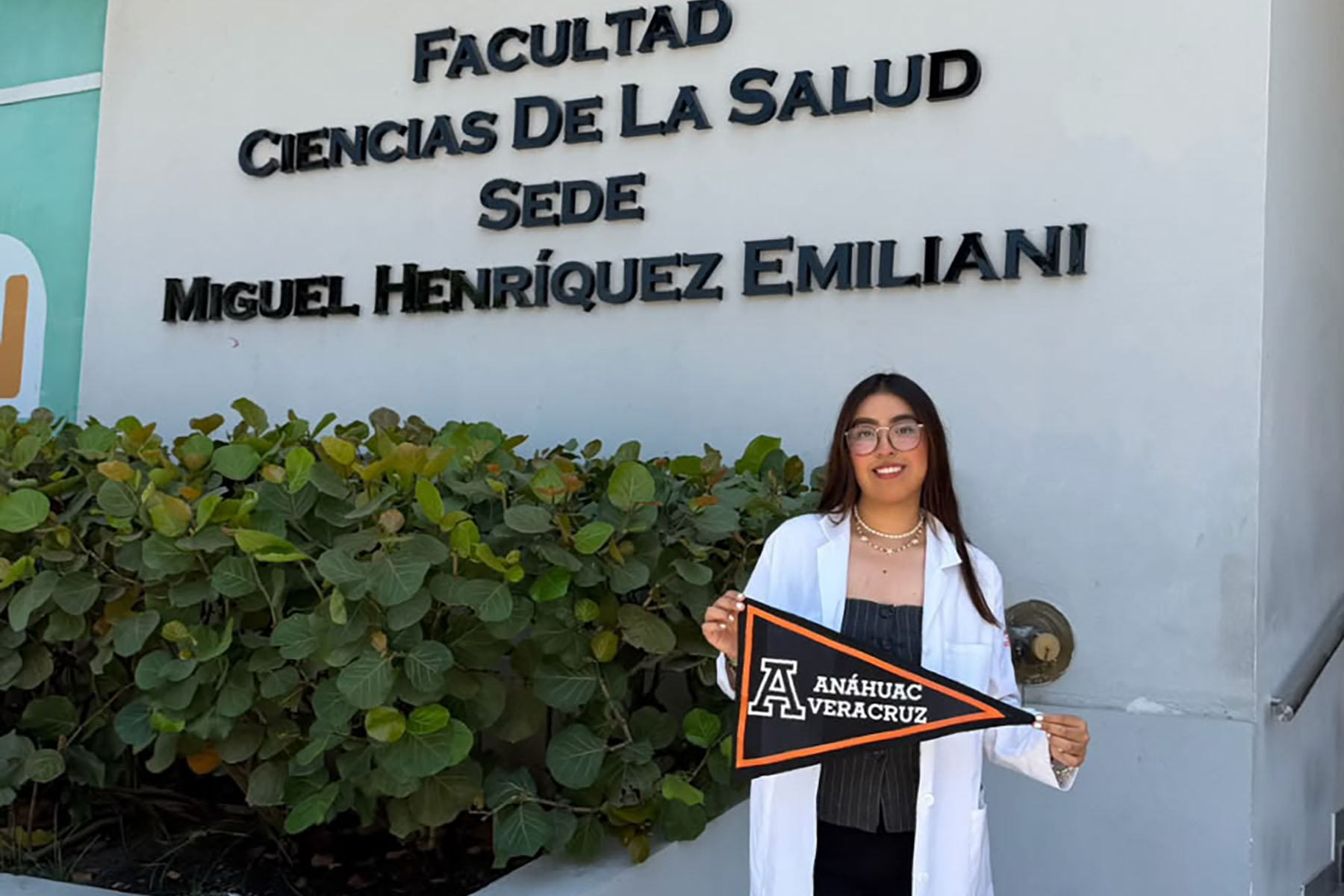 2 / 14 - Estudiantes Destacan en el Programa Delfín 2026 2 / 14 - Estudiantes Destacan en el Programa Delfín 2026