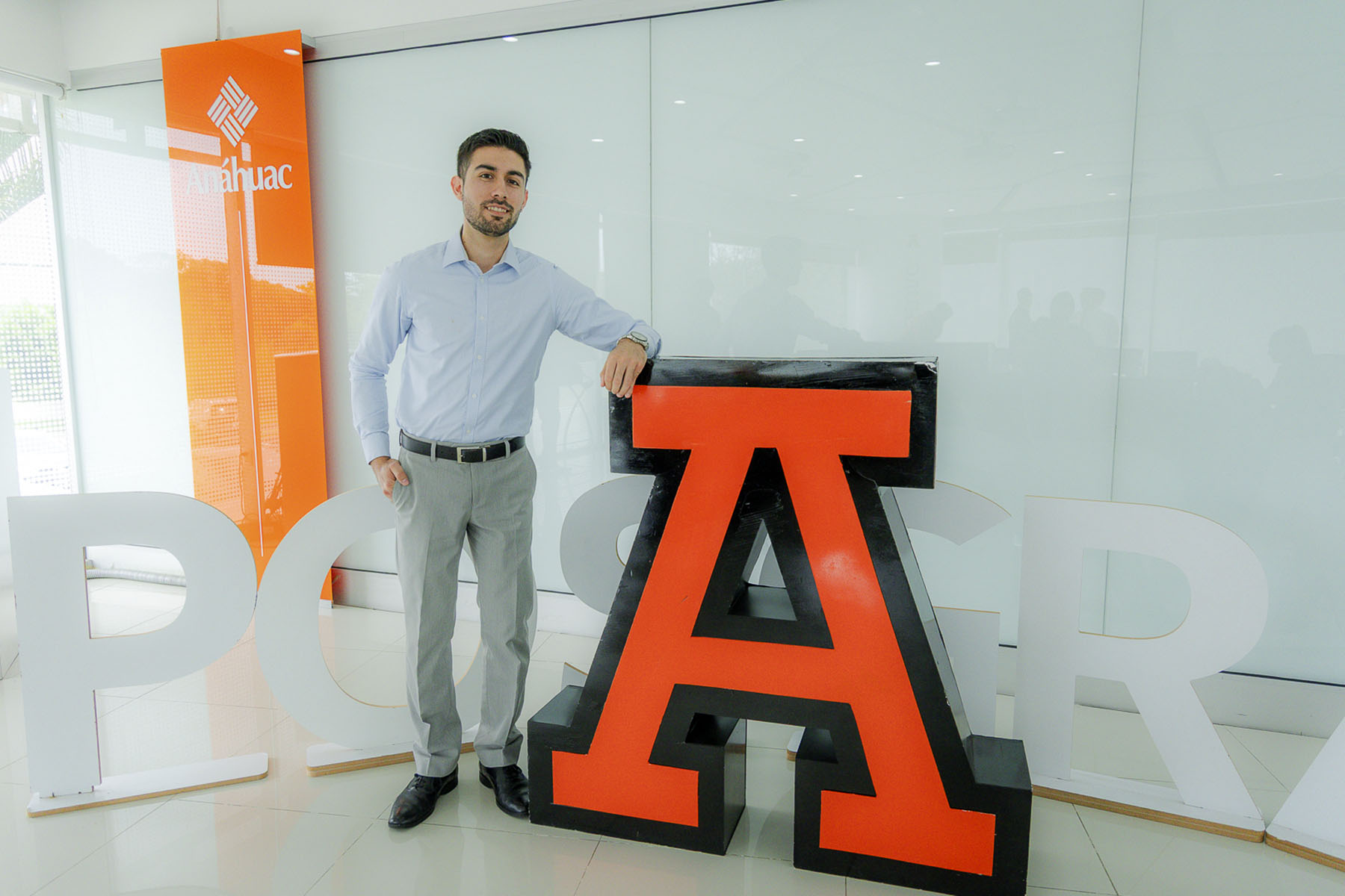 14 / 16 - La Meta Está Cerca: Maestría en Tecnologías de Información e Inteligencia Analítica 14 / 16 - La Meta Está Cerca: Maestría en Tecnologías de Información e Inteligencia Analítica