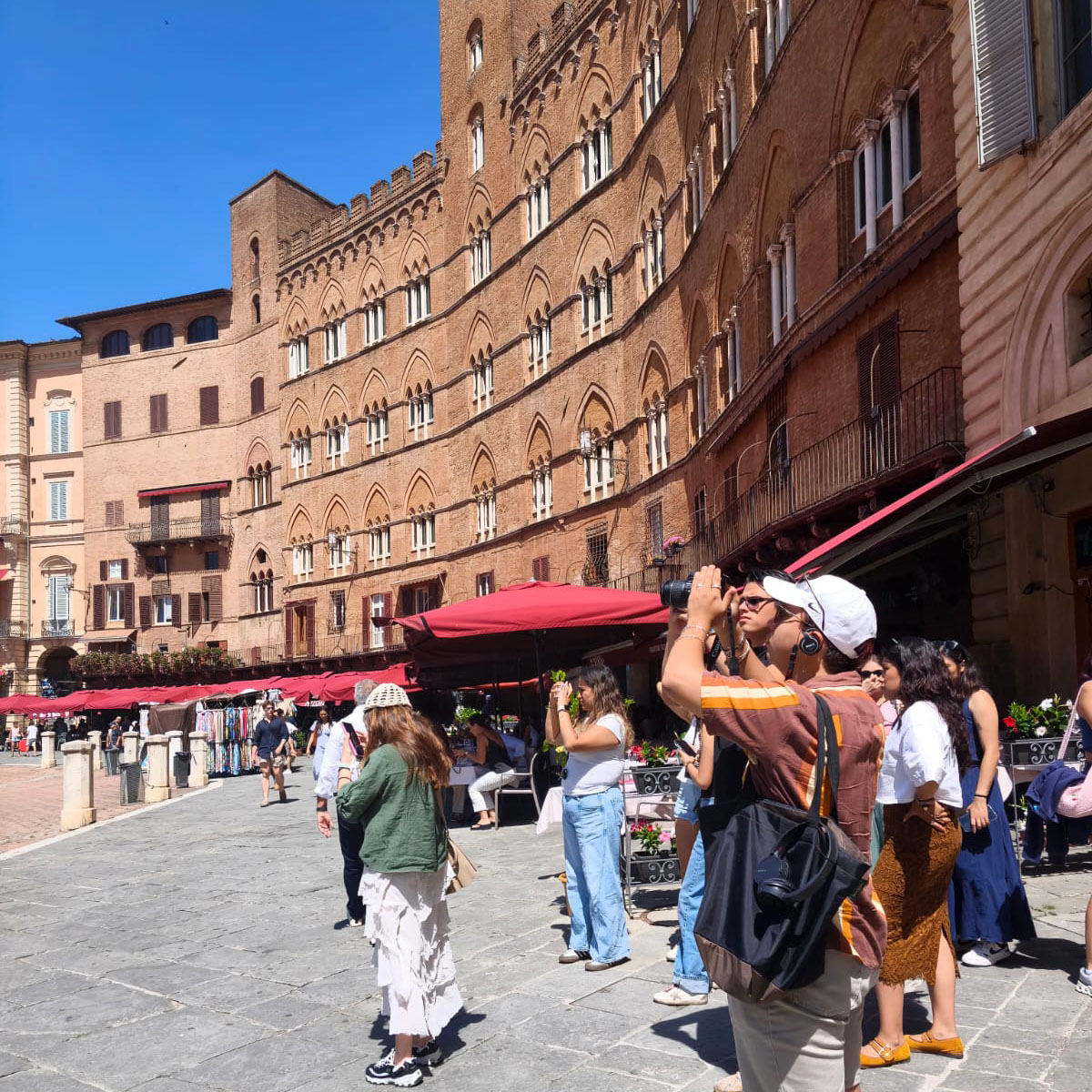 8 / 23 - Programa de Verano en la Accademia Europea di Firenze: Florencia, Italia 8 / 23 - Programa de Verano en la Accademia Europea di Firenze: Florencia, Italia