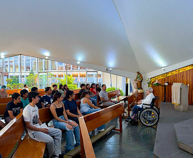 Estudiantes de Arquitectura Analizan Emblemática Obra Durante Visita en Orizaba