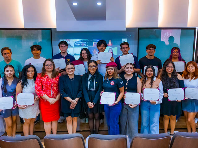 Reconocimiento al Compromiso de Estudiantes Visitantes del Programa Delfín 2026
