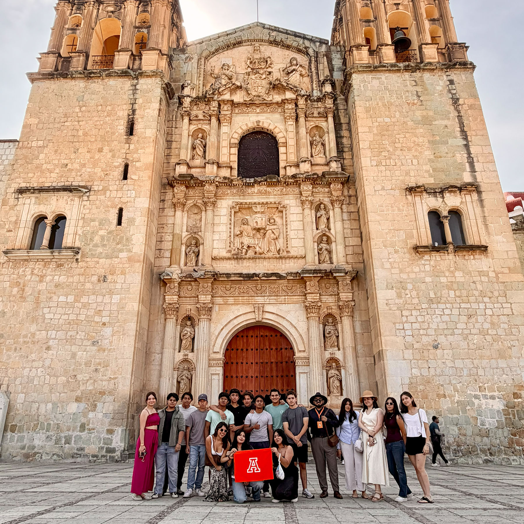 2 / 19 - Viaje de Arquitectura para conocer el Legado Prehispánico y Colonial de Oaxaca 2 / 19 - Viaje de Arquitectura para conocer el Legado Prehispánico y Colonial de Oaxaca