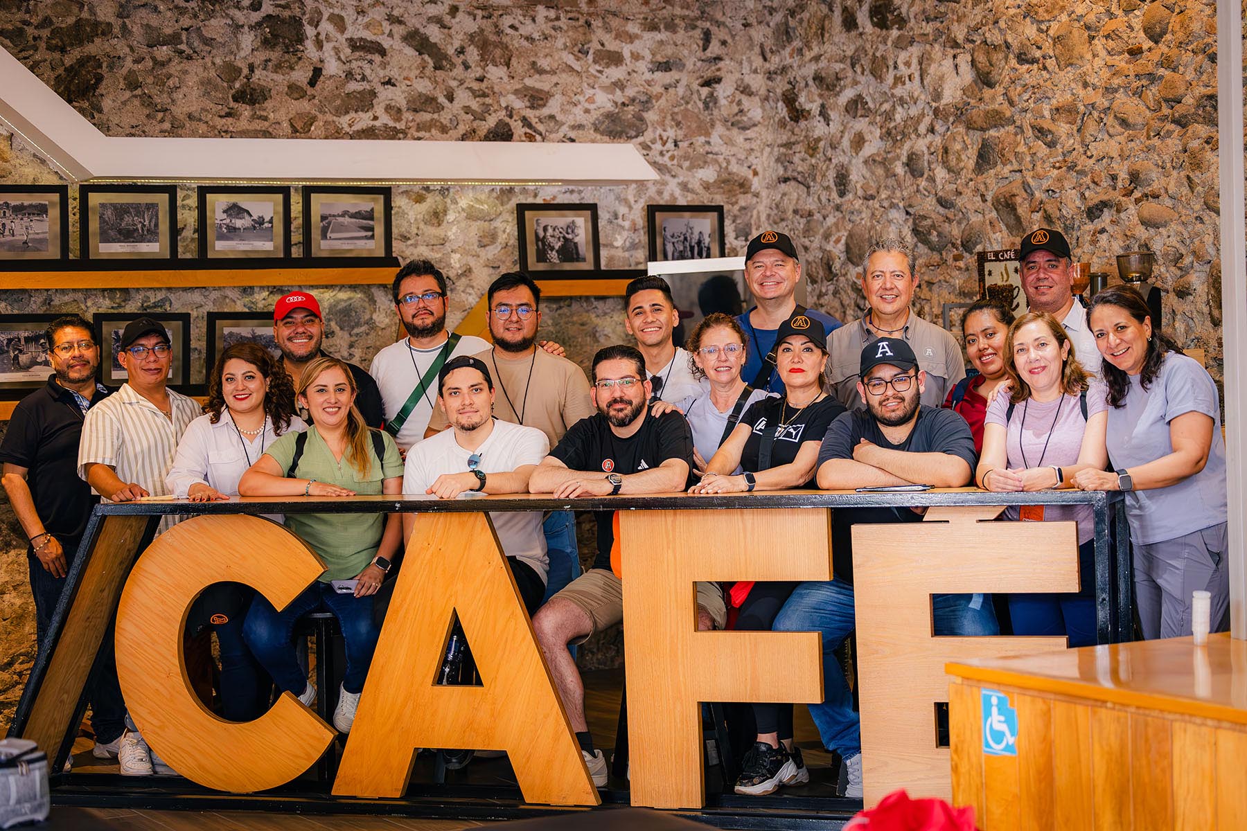44 / 88 - Curso en Cultura y Cata de Café para Colaboradores de Sorteo Anáhuac 44 / 88 - Curso en Cultura y Cata de Café para Colaboradores de Sorteo Anáhuac