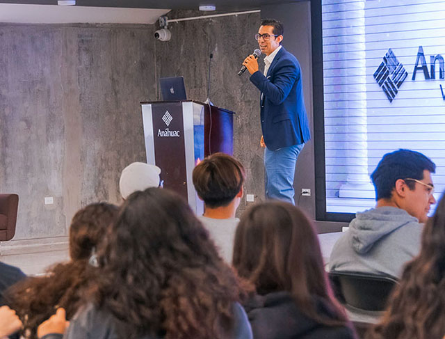 Emprendedor Todo Terreno: Jornada Universitaria de Emprendimiento