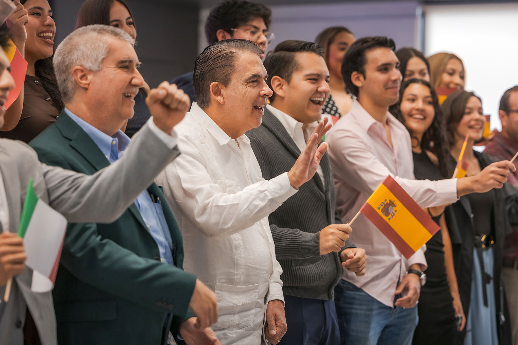 16 / 34 - Estudiantes de Intercambio Rumbo a una Nueva Experiencia Internacional en 2026 16 / 34 - Estudiantes de Intercambio Rumbo a una Nueva Experiencia Internacional en 2026