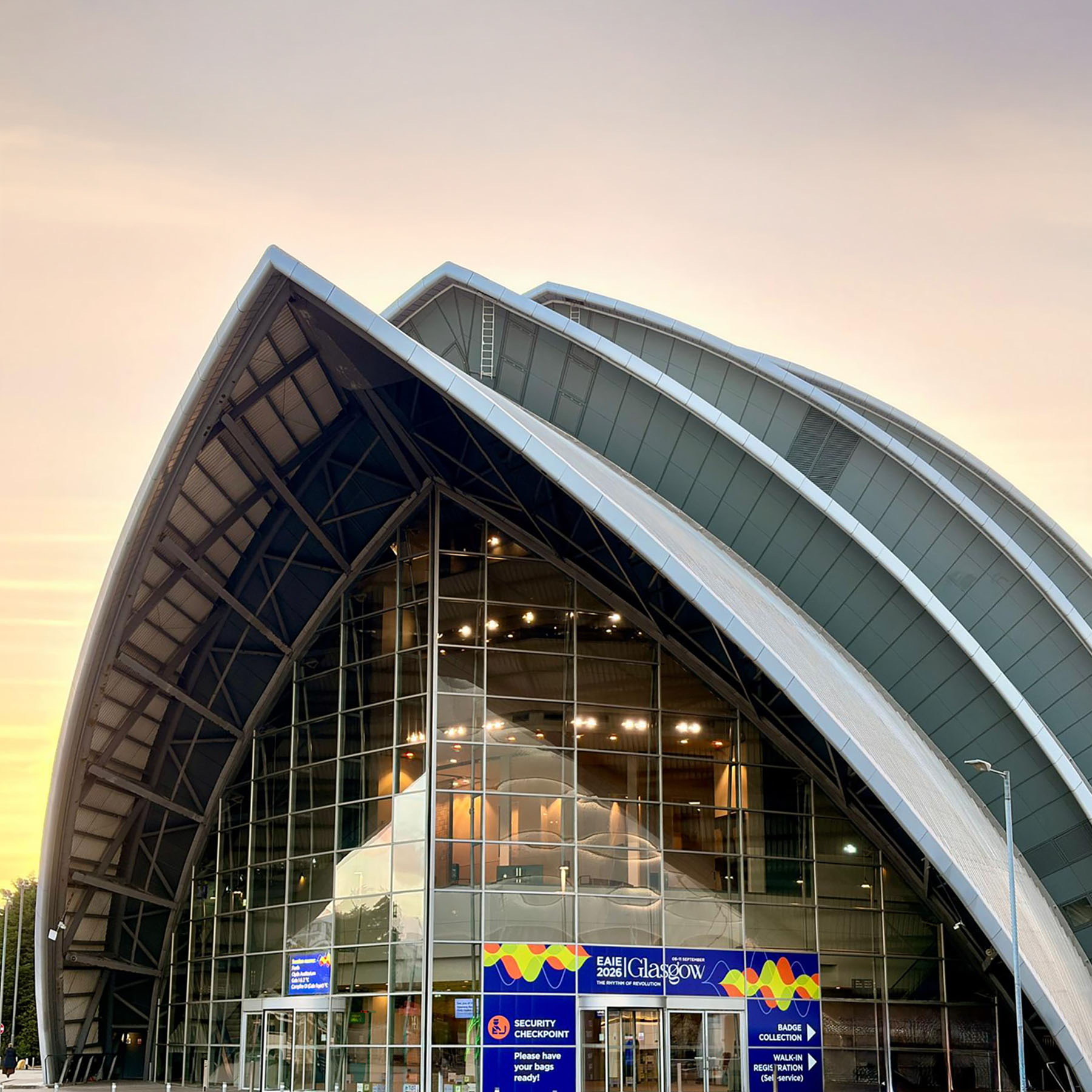 1 / 6 - EAIE 2026 en Glasgow: Conectando a Nuestra Comunidad con el Mundo 1 / 6 - EAIE 2026 en Glasgow: Conectando a Nuestra Comunidad con el Mundo