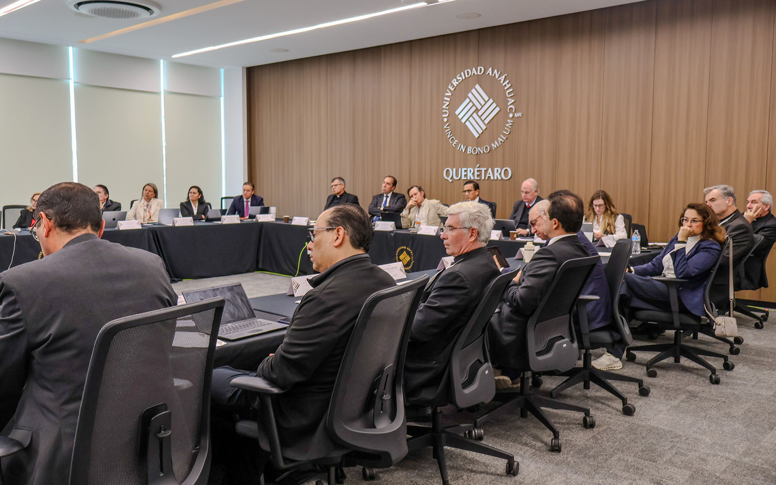 26 / 29 - Diez Años de Trabajo en Red: Nuestra Universidad Presente en el Encuentro de Directivos 26 / 29 - Diez Años de Trabajo en Red: Nuestra Universidad Presente en el Encuentro de Directivos