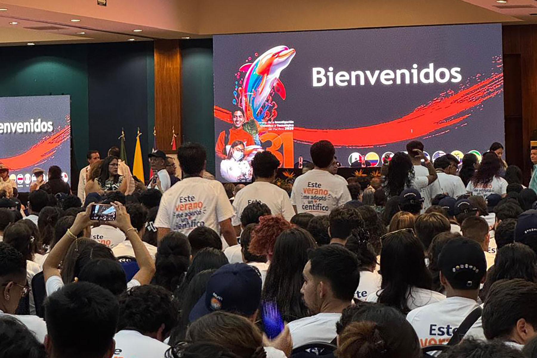 1 / 5 - Anáhuac Veracruz Fortalece su Vinculación Científica a través del Programa Delfín 1 / 5 - Anáhuac Veracruz Fortalece su Vinculación Científica a través del Programa Delfín