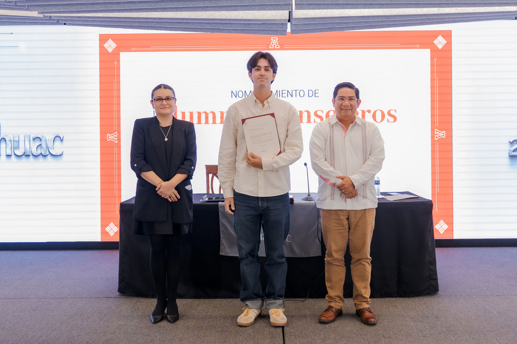 9 / 29 - Nombramiento de los Alumnos Consejeros Consultivos Académicos para 2026-2027 9 / 29 - Nombramiento de los Alumnos Consejeros Consultivos Académicos para 2026-2027