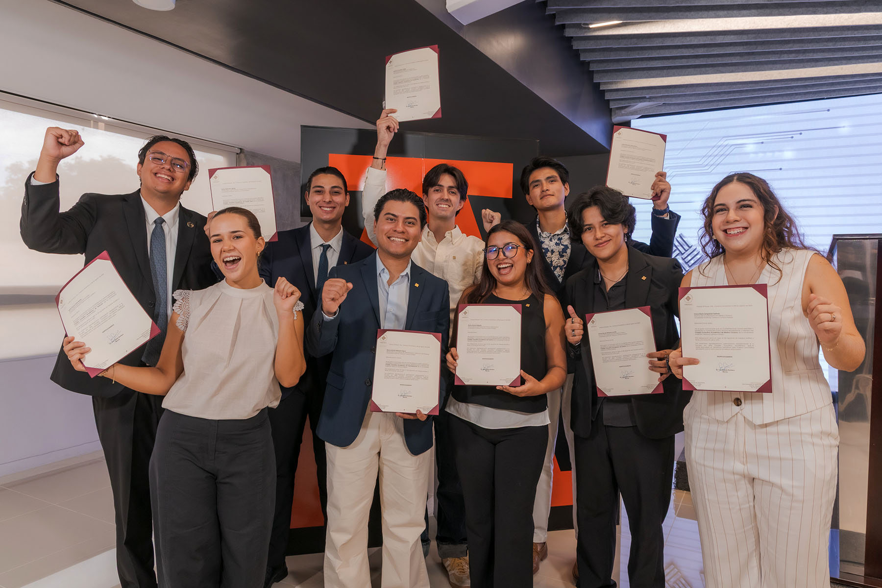 29 / 29 - Nombramiento de los Alumnos Consejeros Consultivos Académicos para 2026-2027 29 / 29 - Nombramiento de los Alumnos Consejeros Consultivos Académicos para 2026-2027