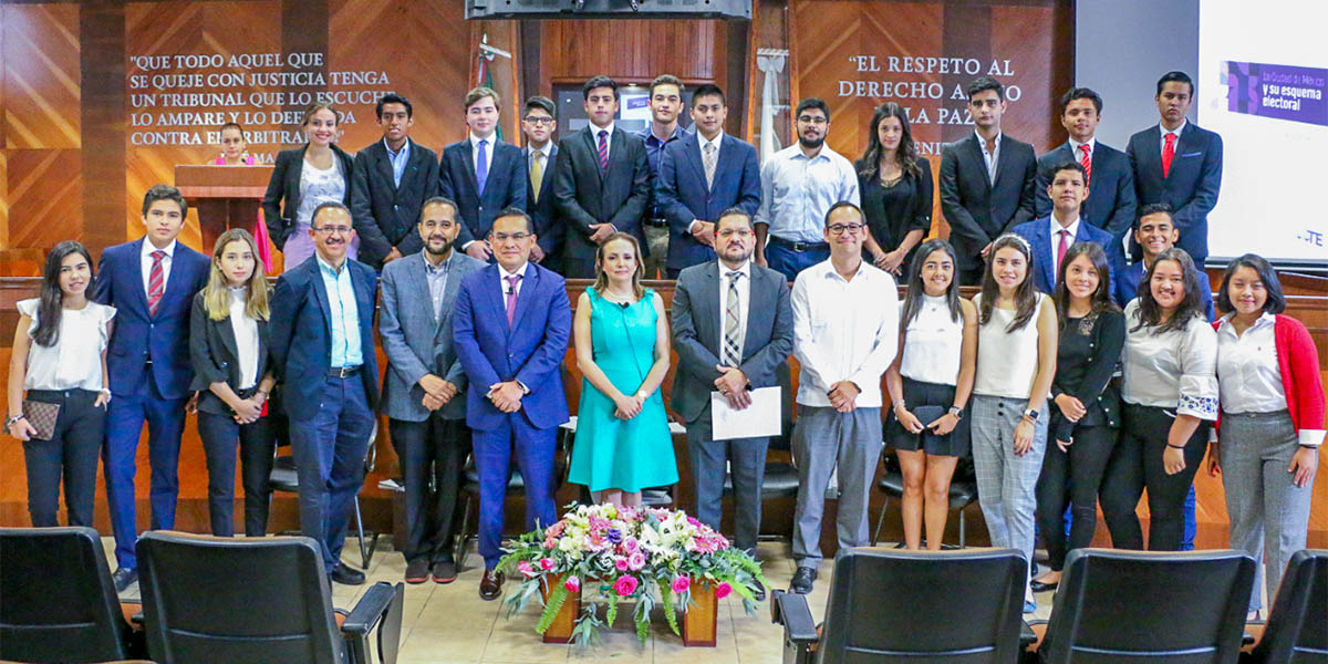 Alumnos de Derecho