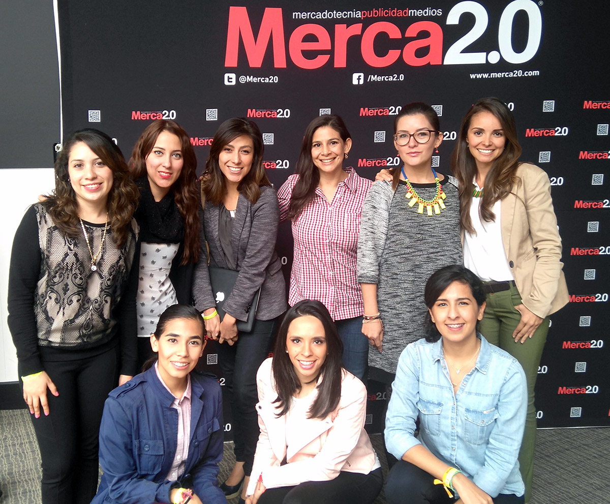 Alumnas de la Maestría en Comunicación Corporativa y Mercadotecnia