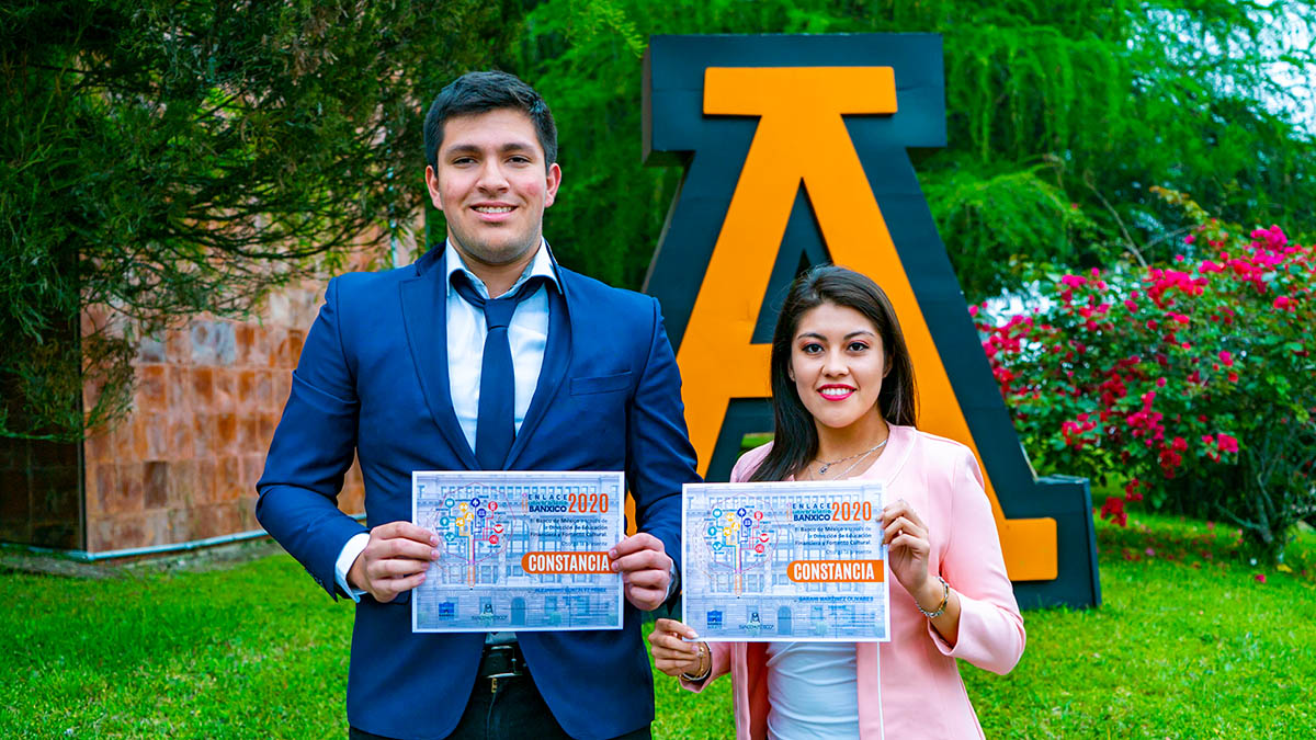 Sarahi Martínez Olivares y Alejandro González Pérez