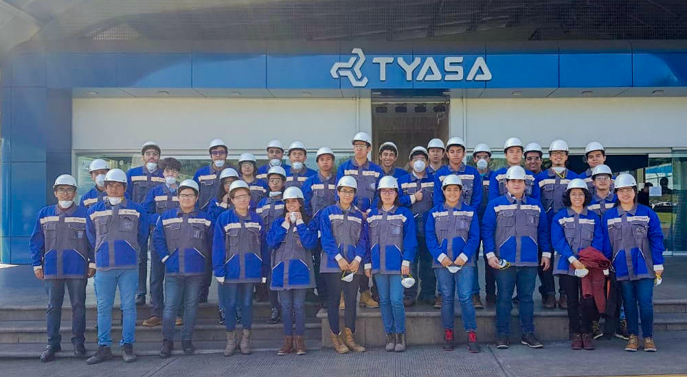 Visita a TYASA