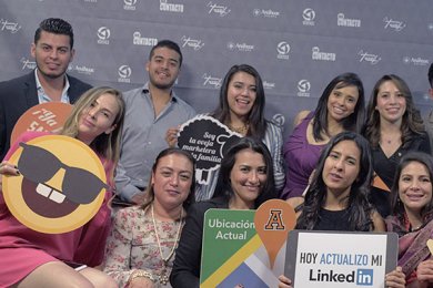 Enhorabuena a los alumnos de Posgrado de la Escuela de Comunicación