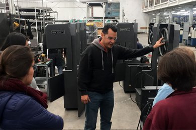 Alumnos de Ingeniería visitan la Planta Industrial de Digitop