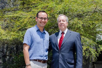 La Escuela de Derecho agradece al Lic. Mario de la Medina Caraza