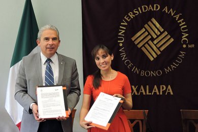 Se firma convenio con Rotoplas, empresa internacional de origen mexicano