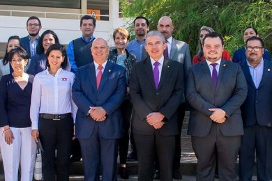Firma de Convenio con la AMPI