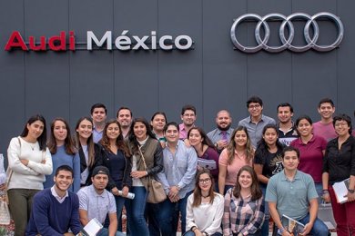 La Escuela de Ingeniería visita el CERHAN para el Technology & Solutions Day