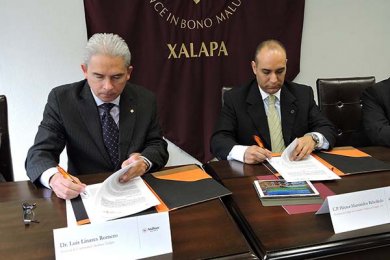 Firman convenio la Anáhuac y el Colegio de Contadores