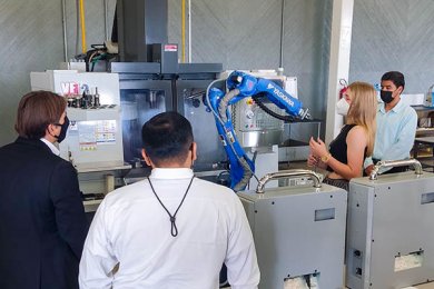 Visita de Directivos de TenerisTamsa al Laboratorio de Ingeniería del campus Córdoba-Orizaba