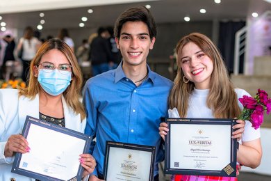 Ceremonia de Entrega de Premios Lux et Veritas