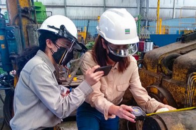 Visita de Estudiantes de Ingeniería a Tenaris Tamsa