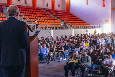 Jornadas de Humanidades: Liderazgo que Trasciende