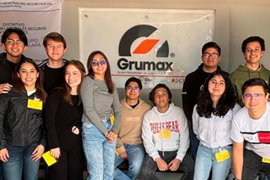 Visita Industrial a GRUMAX