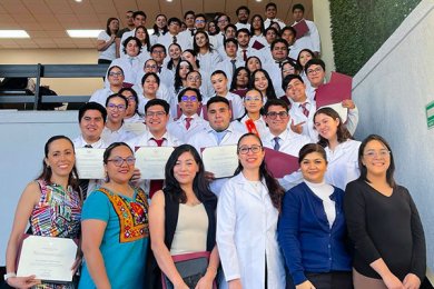 II Concurso de Carteles de Terapéutica Farmacológica de la Escuela de Medicina