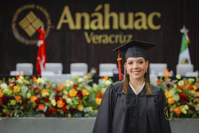 Ceremonia Solemne de Conferimiento de Grado