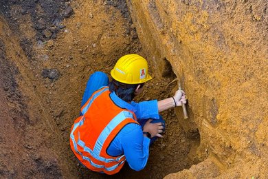 Formación Técnica Desde el Terreno: Práctica de Mecánica de Suelos